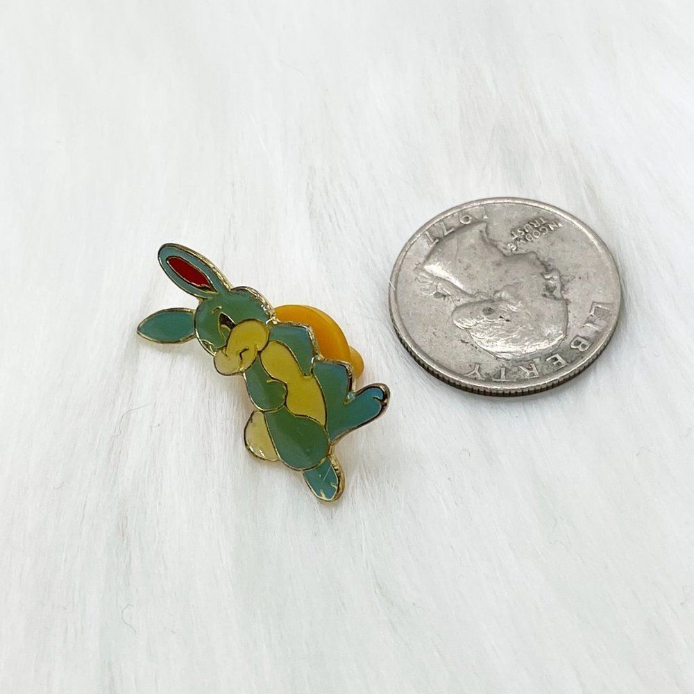 🔮 5/$25 Vintage Bunny Rabbit Pin - Picture 2 of 3